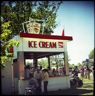greatwall_icecream.jpg