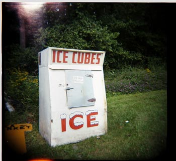 holga_icecubesice.jpg