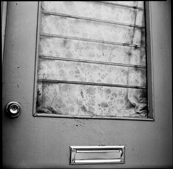 kiev88_door_window.jpg