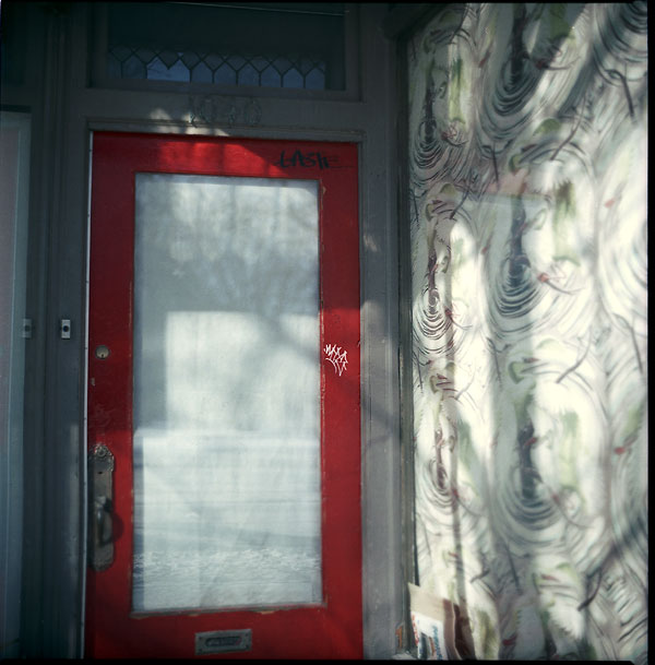 kiev88_reddoor2.jpg