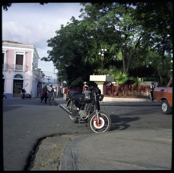 santiago_mon_motorcycle3.jpg